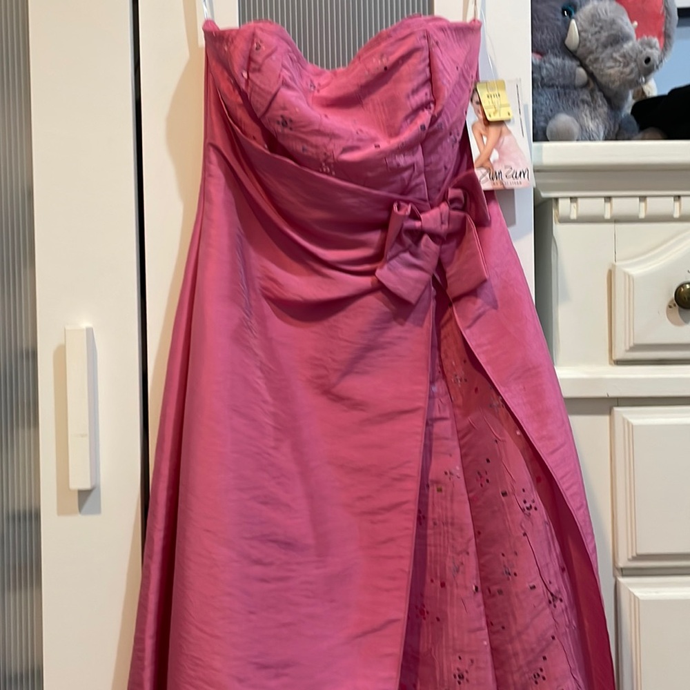 Pink Zum Zum long strapless dress with a bow, size 5/6